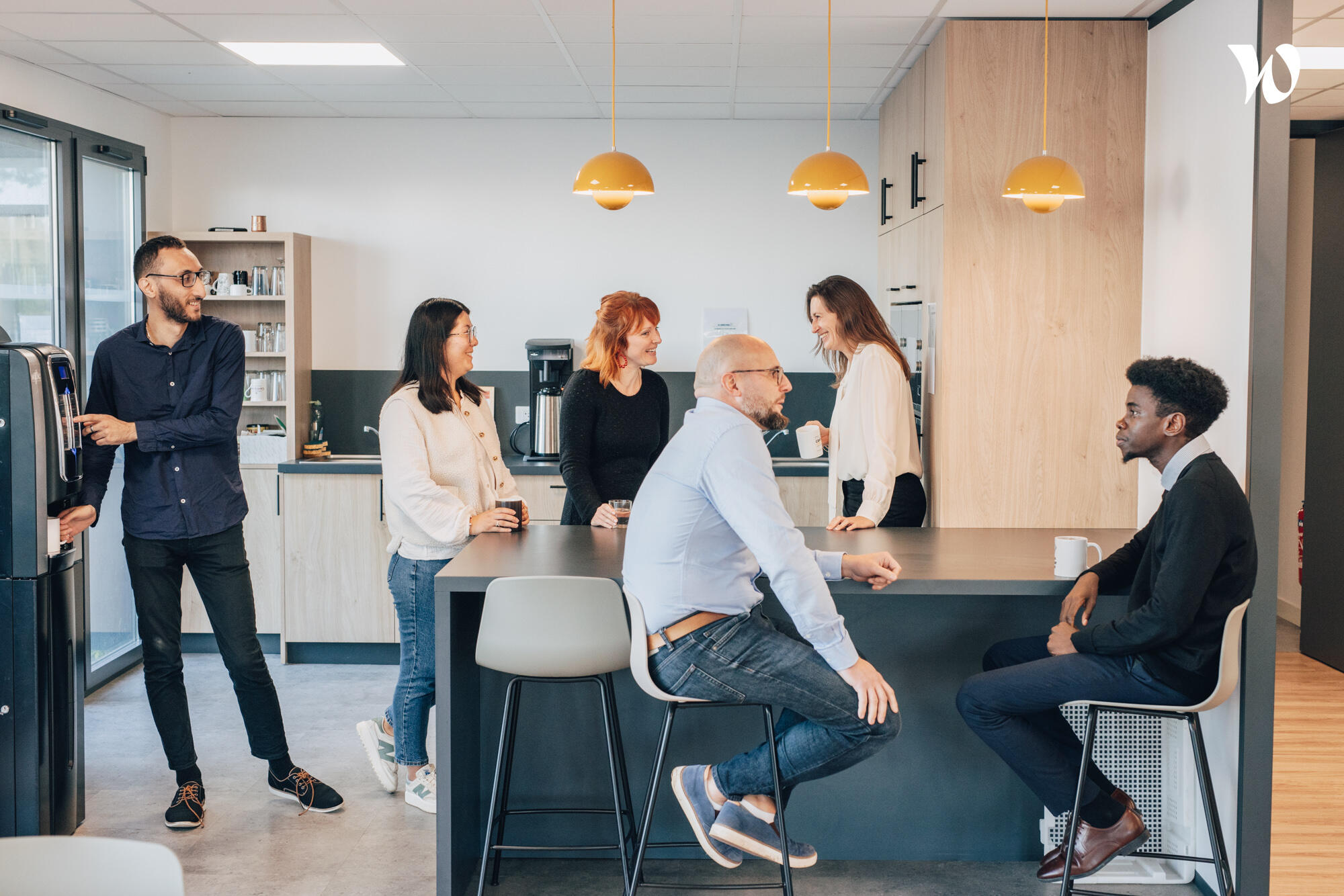 Equipe à la cafétaria